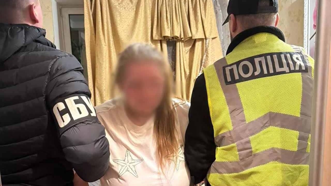 Наркозалежна жителька Одещини готувала теракт у місті Житомирської області та знімала військові обʼєкти
