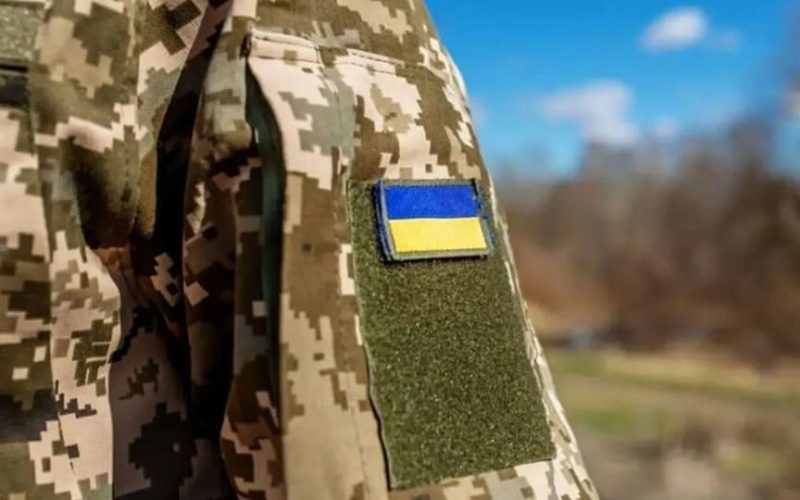 Знайшли мертвим біля військової частини: у Житомирській бригаді ТрО відреагували на повідомлення про вбивство військового