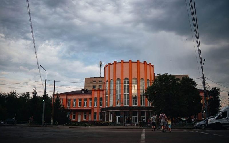Можливий невеликий дощ та гроза – синоптики розповіли про погоду на вихідних у Коростенському районі