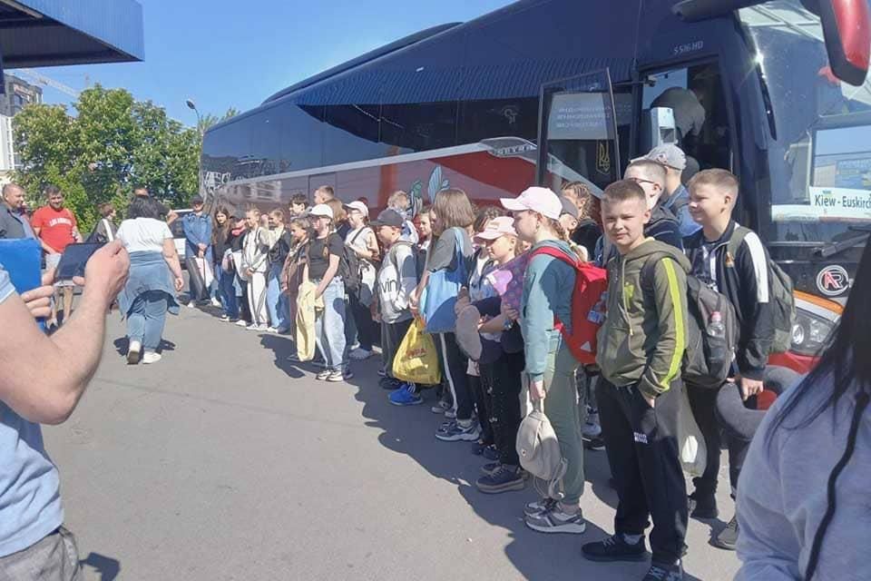Група дітей з Лугинської громади вирушила на відпочинок до Німеччнини