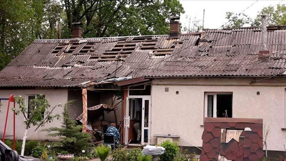 Ворожий удар по місту Житомирської області: постраждали люди, пошкоджений багатоквартирний будинок, загинув пес