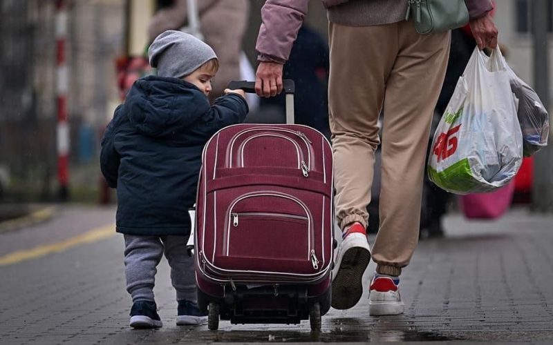 На Житомирщині зареєстровано близько 600 заяв переселенців на житлові ваучери: понад 400 уже погоджено