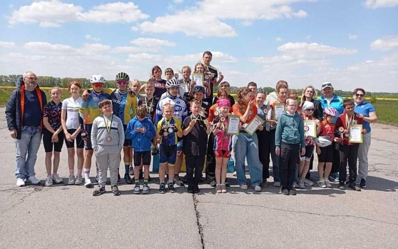 На “аеродромі” в Малині відбувся чемпіонат області з велоспорту