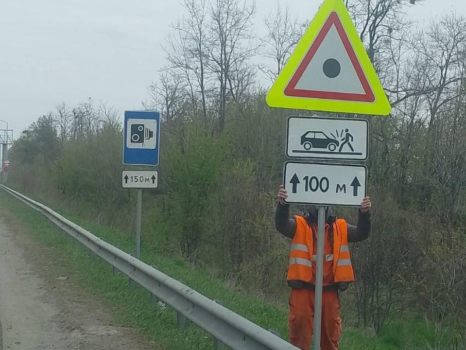 За тиждень на дорогах Житомирщини перевірили 25 залізничних переїздів і відновили десятки елементів безпеки