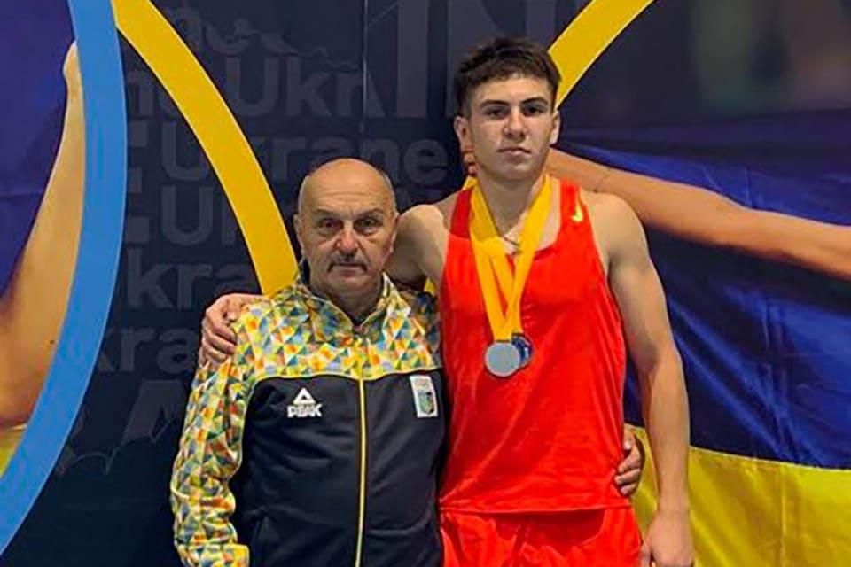 Спортсмени Коростенської ДЮСШ повернулись з чемпіонату України з легкої атлетики з медалями