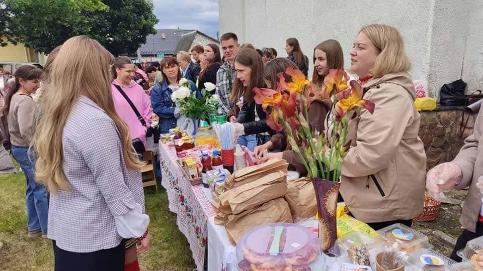 Під час благодійного заходу в Олевську зібрали 160 тис. грн на підтримку ЗСУ