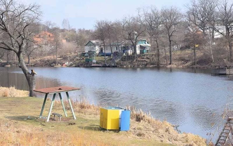 Якість води на міському пляжі у Коростені знову не відповідає санітарним нормам