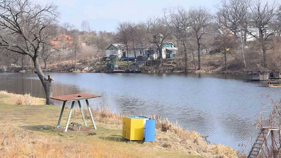 Якість води на міському пляжі у Коростені знову не відповідає санітарним нормам