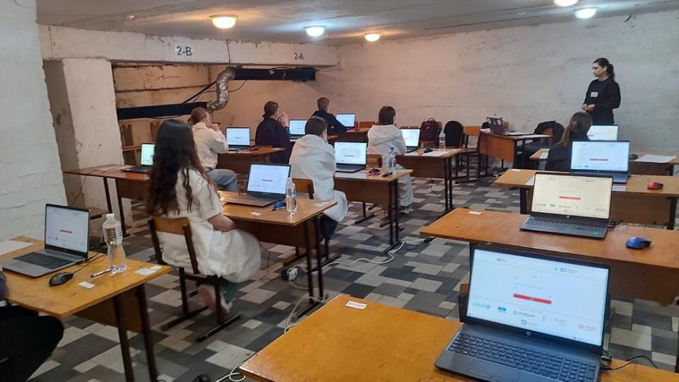 В Олевській громаді облаштували два пункти НМТ в укриттях через ризик зриву тестування