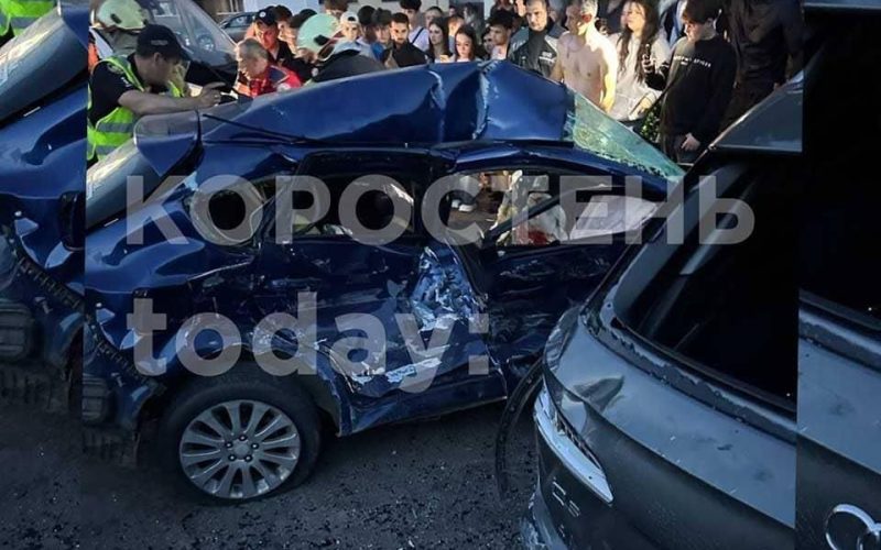 В Овручі сталася ДТП біля парку Шевченка: двох людей госпіталізували