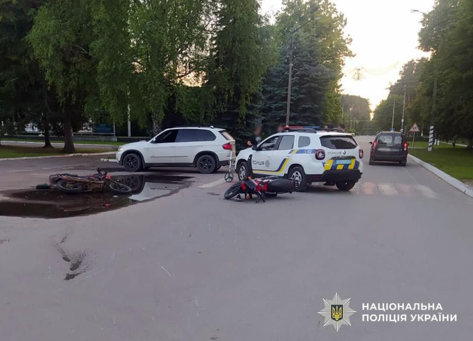 У Коростенському районі в аваріях за участі неповнолітніх мотоциклістів постраждали п’ятеро людей