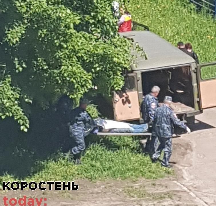 З вікна п’ятиповерхівки в Коростені вистрибнув молодий чоловік