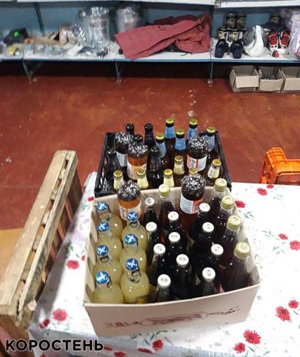 У селі Коростенського району в одному з магазинів правоохоронці вилучили безакцизний алкоголь