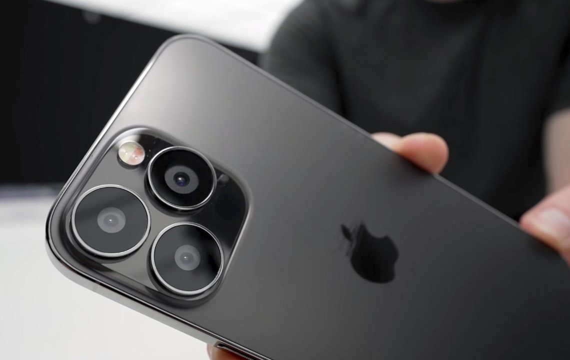 Самый крутой смартфон Apple: топовые фишки iPhone 13