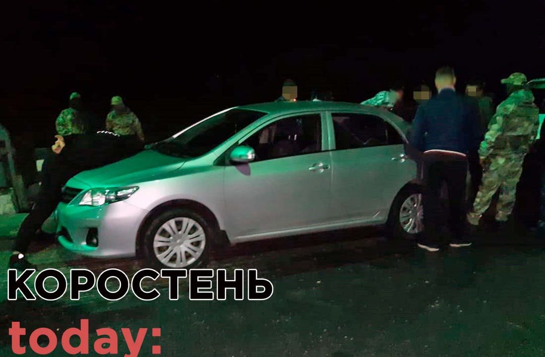 Банді злочинців на чолі з коростенцем, яка обкрадала термінали та магазини, оголосили про підозру