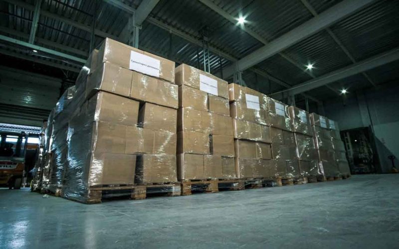 Компанії Геннадія Буткевича передали більше 26 тисяч продуктових наборів соціально незахищеним людям в Житомирській області