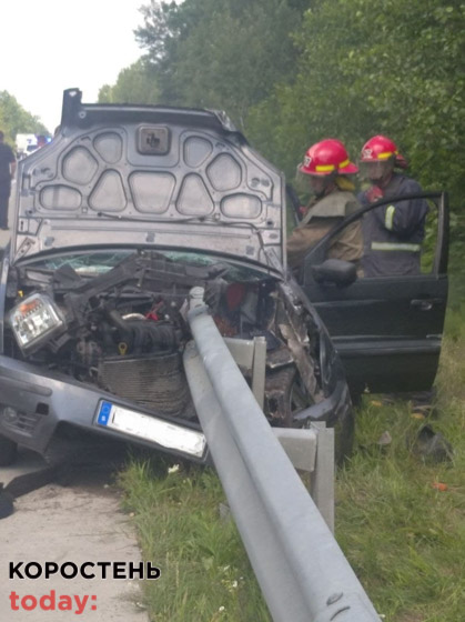 В Олевському районі Ford врізався у колесовідбійник, загинув водій ?ФОТО