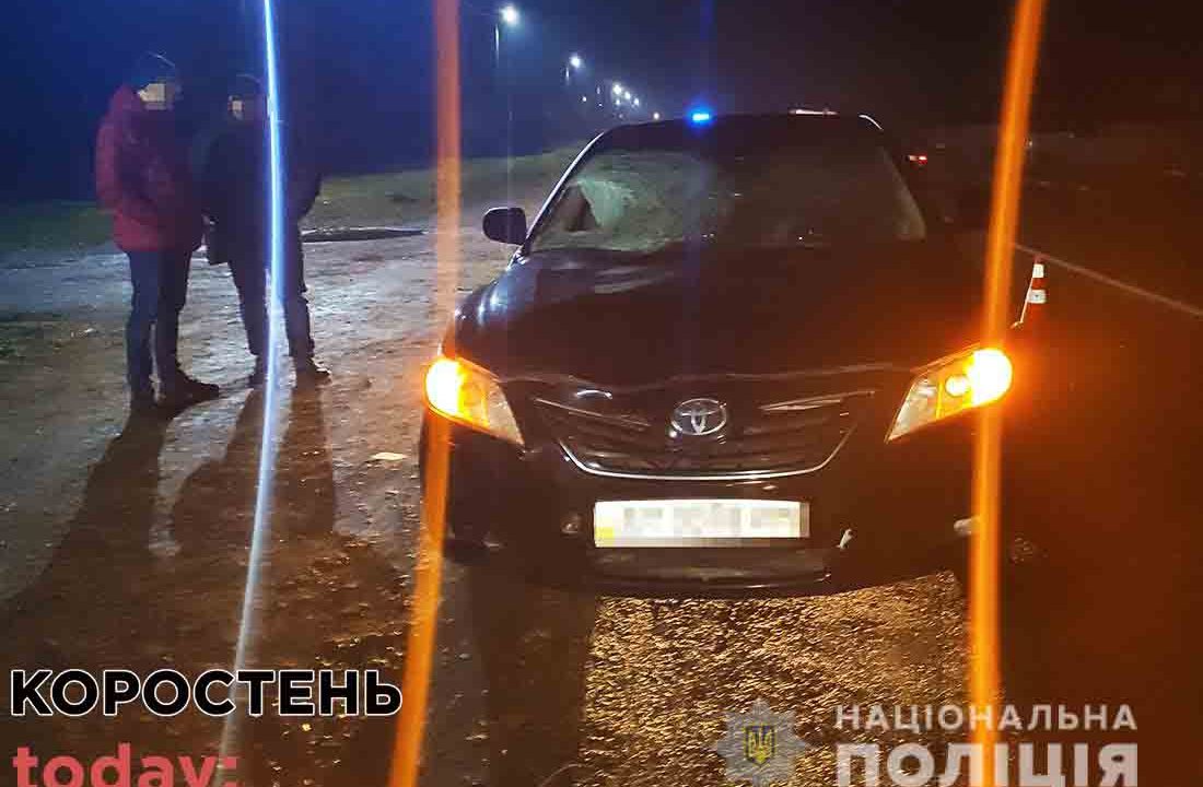 У Поліському біля Коростеня водій на “Тойоті” збив пішохода, чоловіка госпіталізували