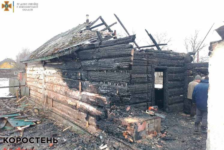 У селі Малинської громади горів дерев’яний будинок ?ФОТО