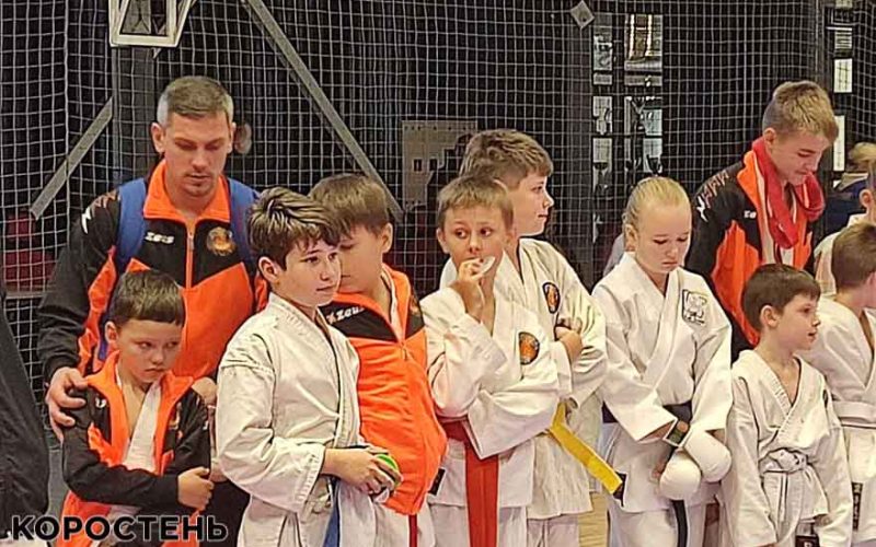 Коростенські спортсмени у складі збірної області на чемпіонаті України з карате вибороли загальнокомандне третє місце