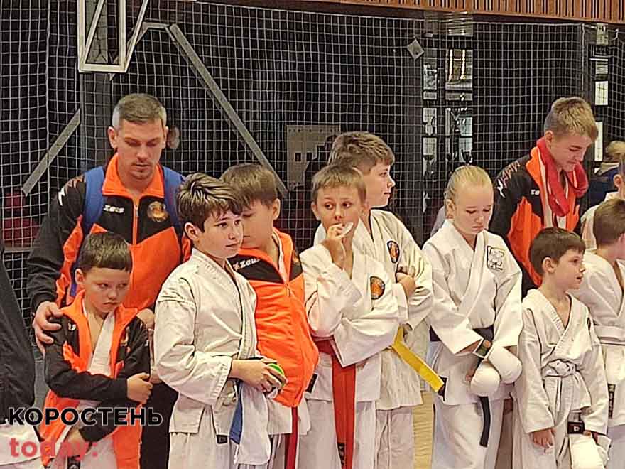 Коростенські спортсмени у складі збірної області на чемпіонаті України з карате вибороли загальнокомандне третє місце
