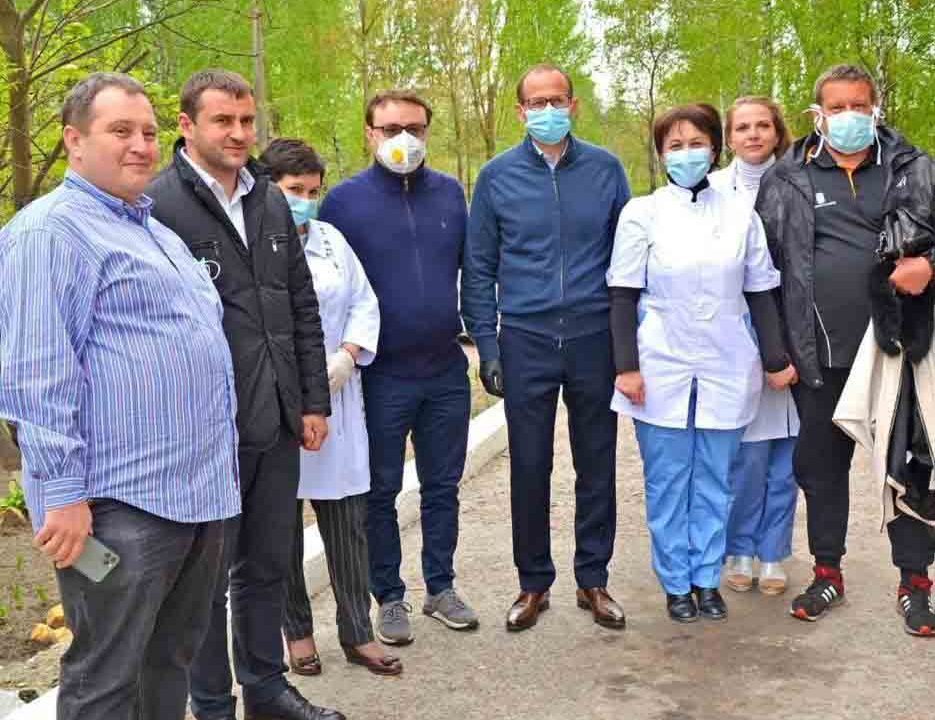 Працюємо над тим, щоб лікарні були забезпечені усім необхідним у боротьбі з COVID-19, – нардеп Пушкаренко