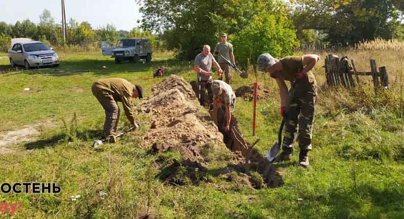 У Лугинському районі пошуківці відшукали рештки 12 німецьких солдат ?ФОТО