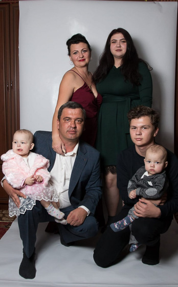 На день п’ять разів приїжджаю на кладовище, і стоять п’ять хрестиків: історія чоловіка з Малинщини