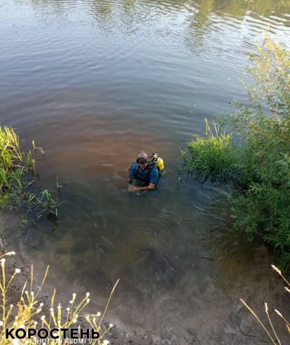 З водойми в Малинському районі водолази дістали тіло потопельника