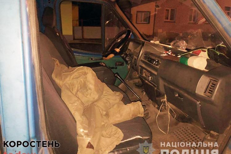 Поліцейські затримали 33-річного малинчанина, який викрав мікроавтобус
