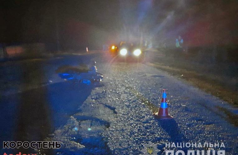 У селі Коростенського району мопед зіткнувся з мотоциклом: водій одного двоколісника помер у лікарні ?ФОТО