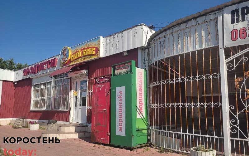У Коростені люди жаліють чоловіка, який ножем вбив тестя: кажуть, старий був завжди всім незадоволеним
