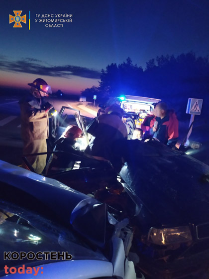 Зранку на території Олевської громади зіштовхнулись Audi та Renault: постраждали 4 людини