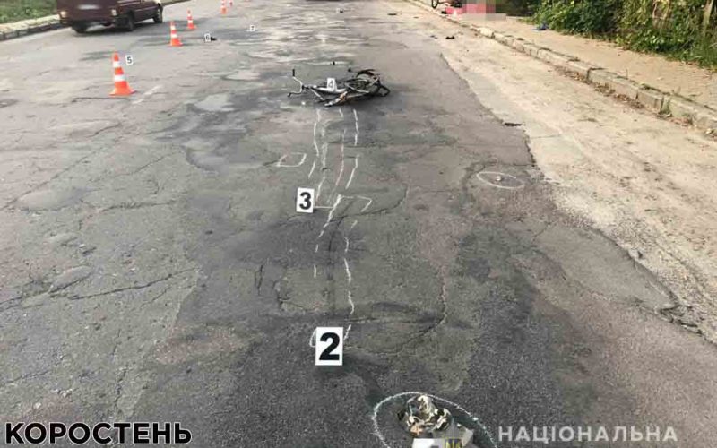 Повідомлено про підозру олевчанину, який на пікапі на смерть збив двох велосипедистів