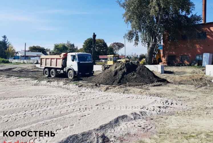 Як в Овручі просувається реконструкція стадіону за 38 млн грн ?ФОТО