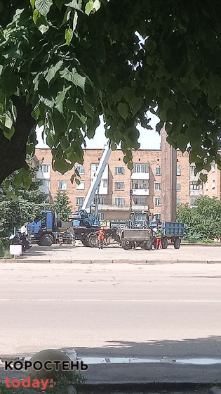 Влада Коростеня вирішила прибрати один з повалених комуністичних пам’ятників (ФОТО)