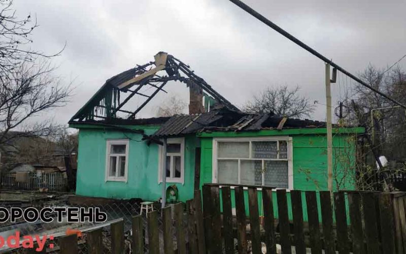 В новорічну ніч в Коростені горів житловий будинок (ВІДЕО, ФОТО)