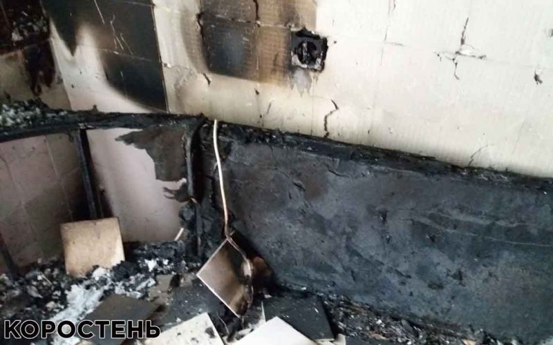 У Коростені горіла квартира у дев’ятиповерхівці