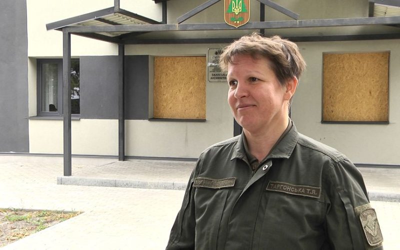 Як розпізнати вибухонебезпечний предмет і не травмуватися – рятувальники Коростенщини провели навчання для лісівників