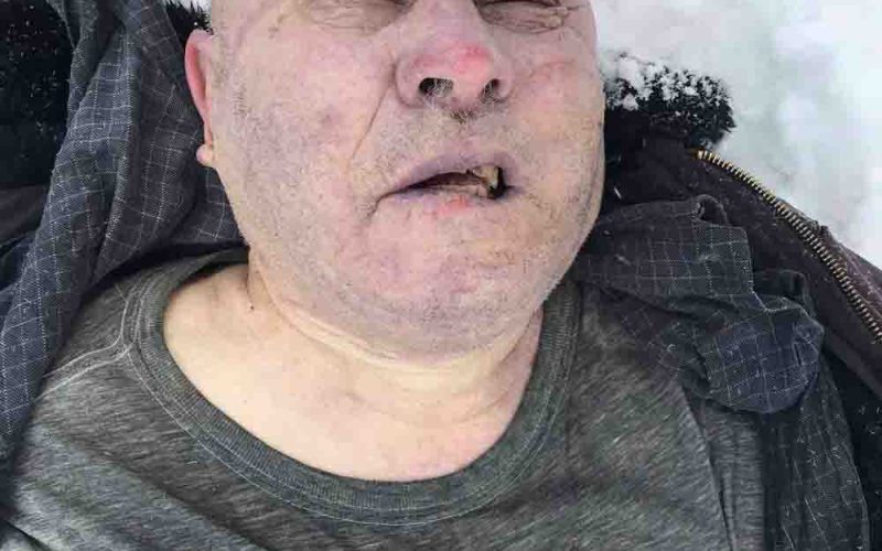 Поліцейські просять допомогти встановити особу чоловіка, якого знайшли в Коростені на березі річки Уж (ФОТО)
