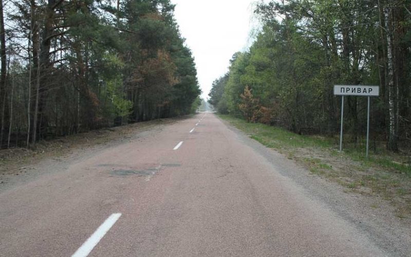 Село в Овруцькому районі окупанти бомбили з гелікоптерів шість разів (ФОТО)