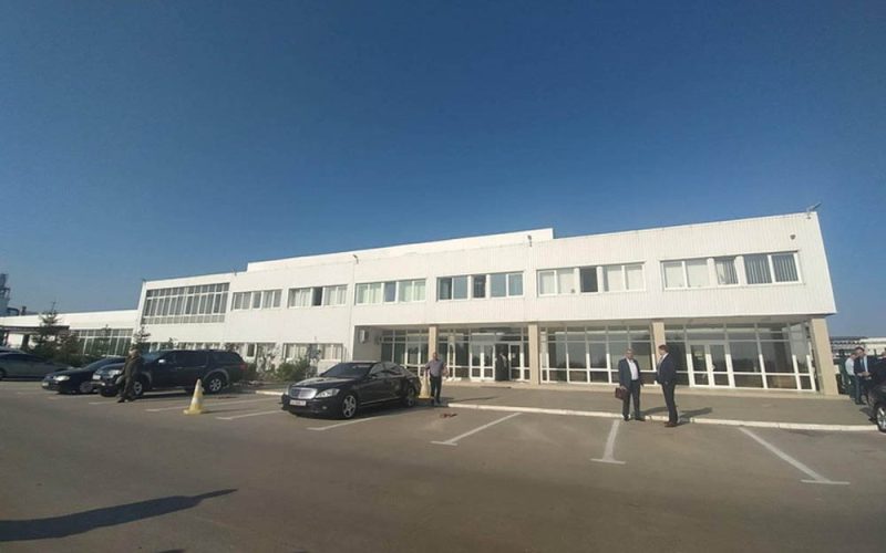 Прем’єр-міністр Денис Шмигаль відвідав «Коростенський завод МДФ» ?ФОТОрепортаж