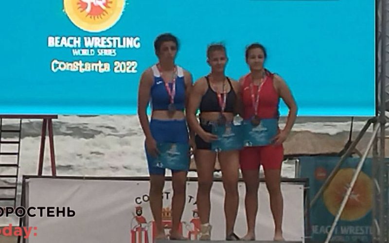 На чемпіонаті світу з пляжної боротьби коростенка виборола перемогу