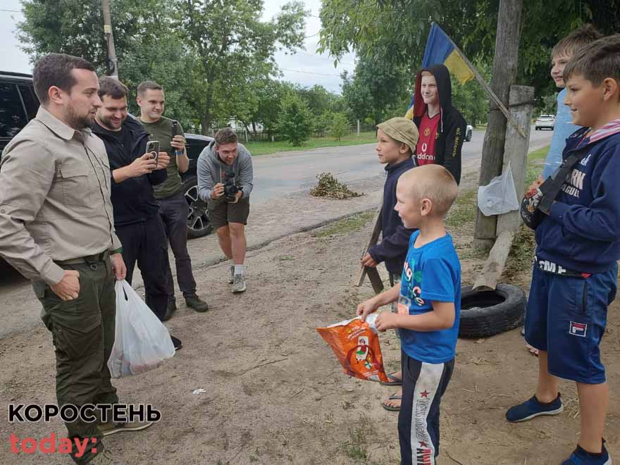 Заступник керівника Офісу президента на Коростенщині пройшов “перевірку” на блок-пості (ФОТО)