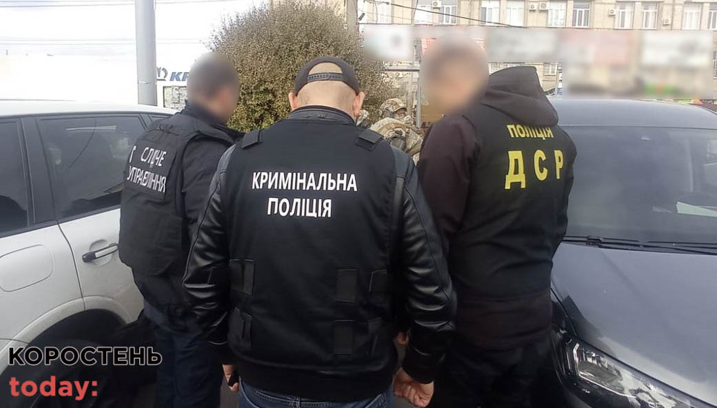 Правоохоронці затримали чоловіків, які на Вінниччині тримали в підвалі жителя Житомирської області, погрожували і вимагали гроші